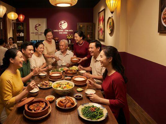 Mâm cơm sum vầy tại Cơm Niêu Chú Chen